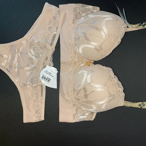 Bra and panties rose with detail on the handles - Picture 4 of 4